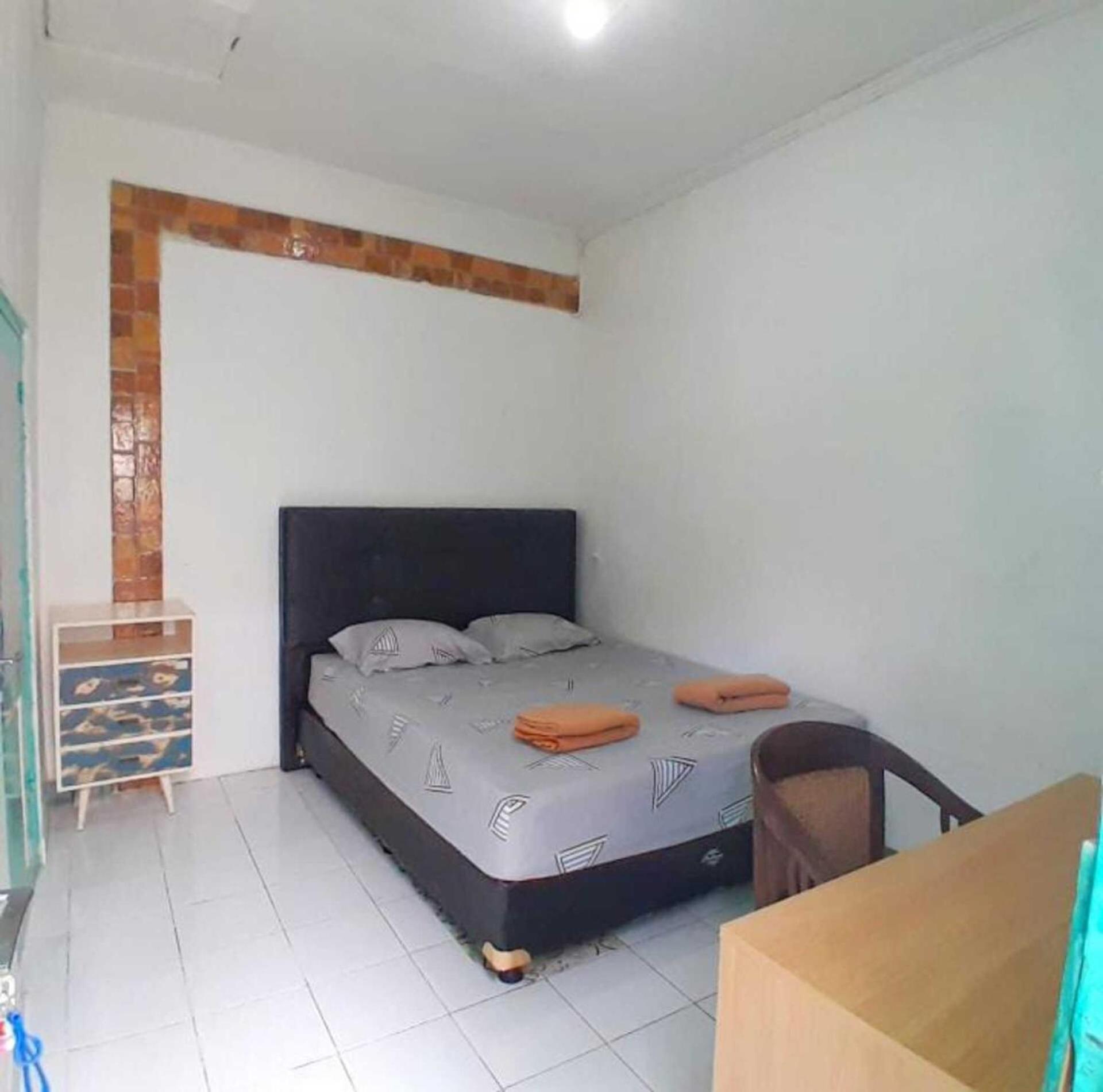Albergue Laura'S Backpacker 523 Yogyakarta Exterior foto